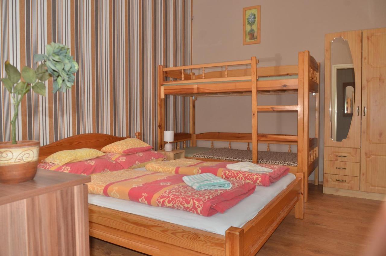 Homokhati Apartman Morahalom Ngoại thất bức ảnh