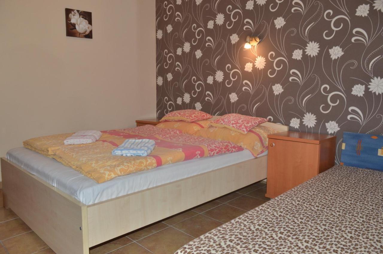 Homokhati Apartman Morahalom Ngoại thất bức ảnh
